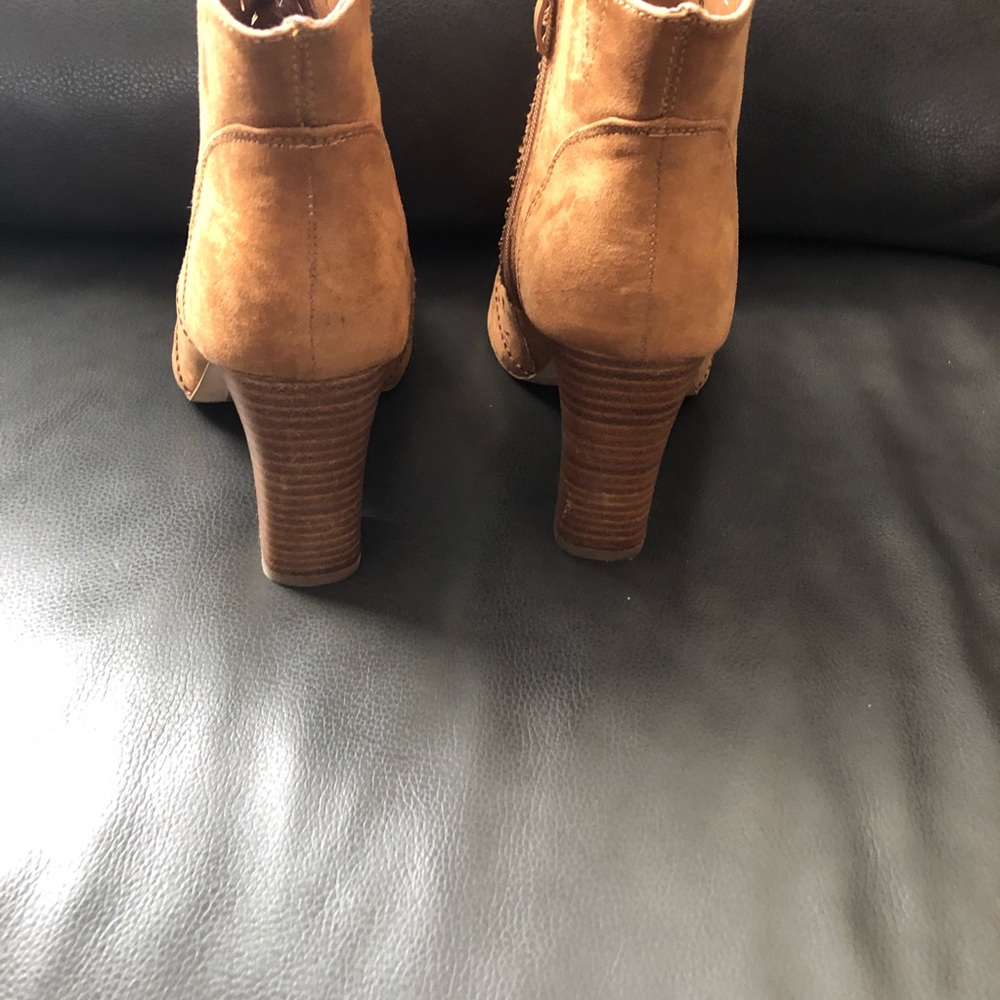 Torrid Peep Toe Suede Booties Women Tan Brown Lase - Picture 3 of 8